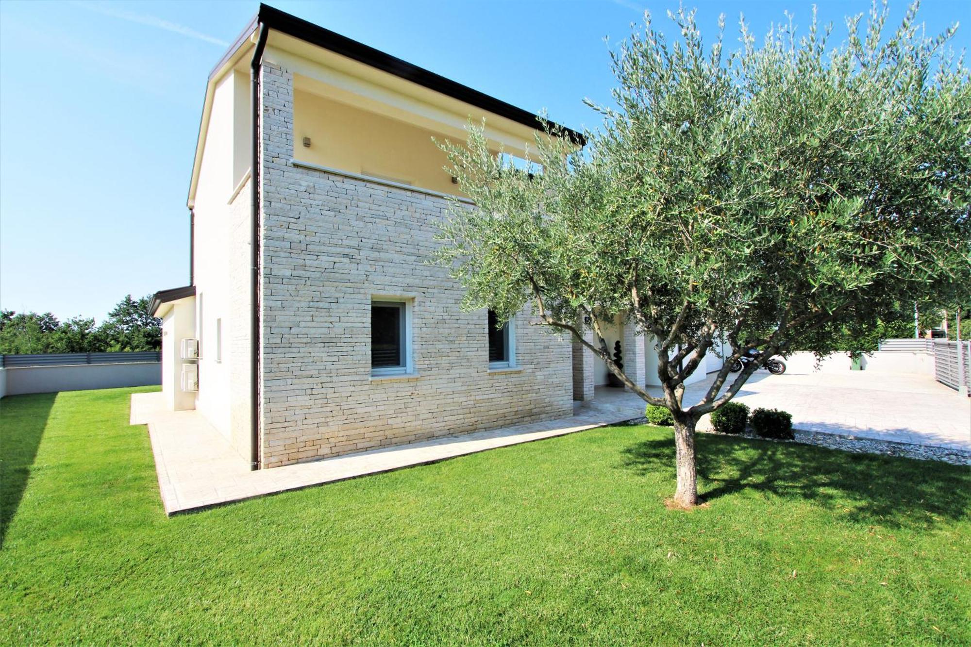 Ferienhaus Moderne Alex Exclusive In Mit Pool *